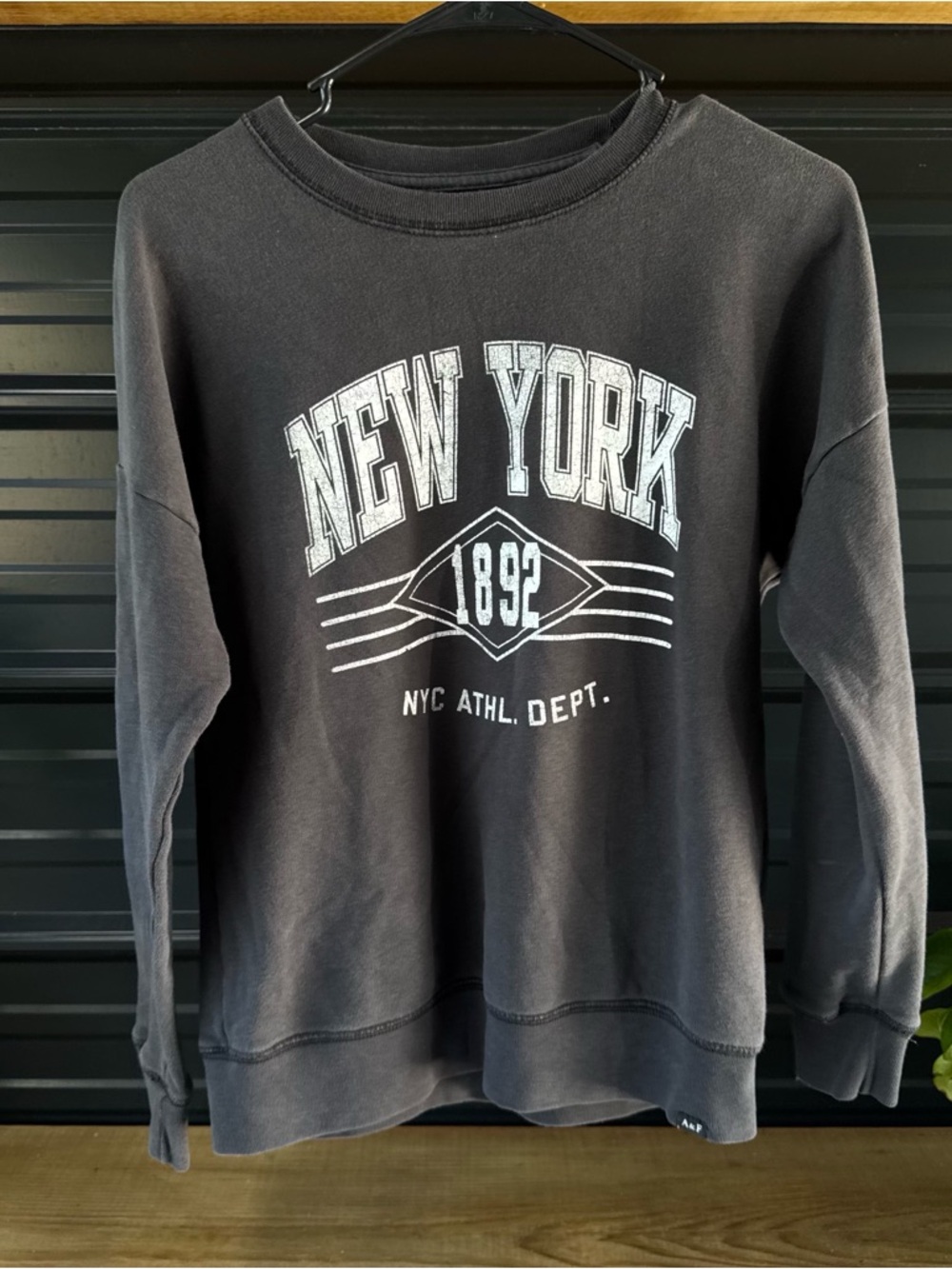 Abercrombie Kids Black New York Graphic Crewneck Sweatshirt